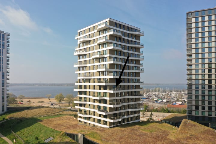 Zeeduinweg 626 in Almere foto