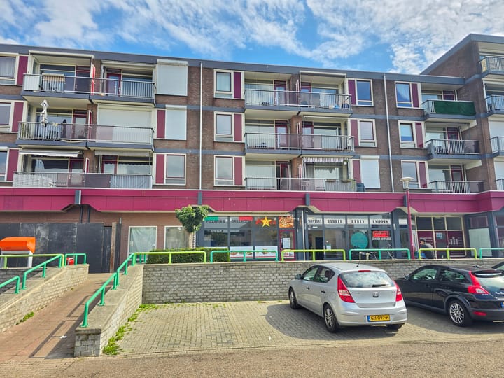 Zeswegenlaan 292 in Heerlen foto