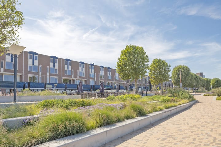 Zomerkade 204 in Huizen foto