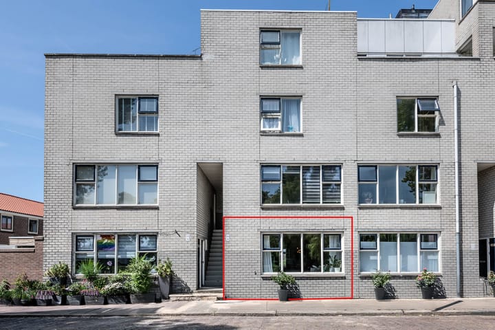 Zomervaart 216 in Haarlem foto