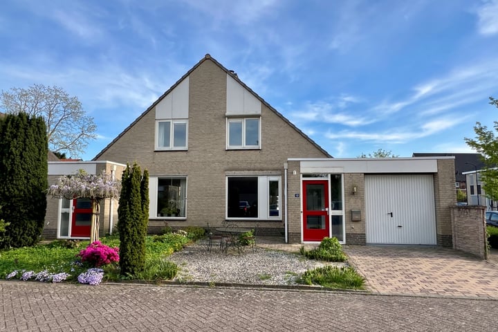 Zonnebloemstraat 10 in Didam foto