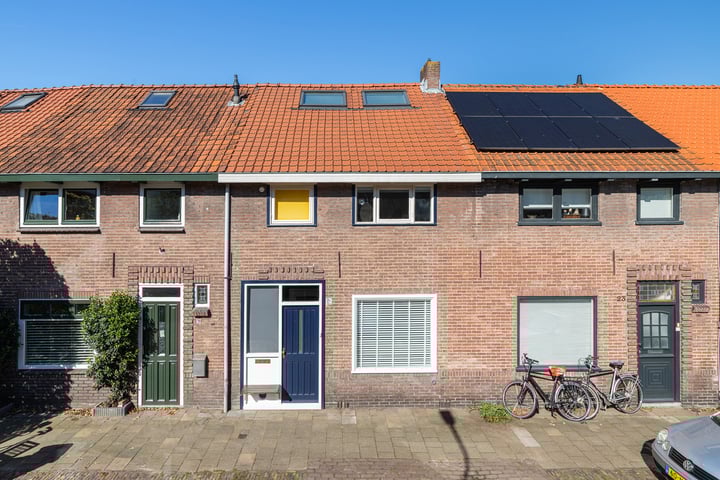 Zonnebloemstraat 21 in Breda foto