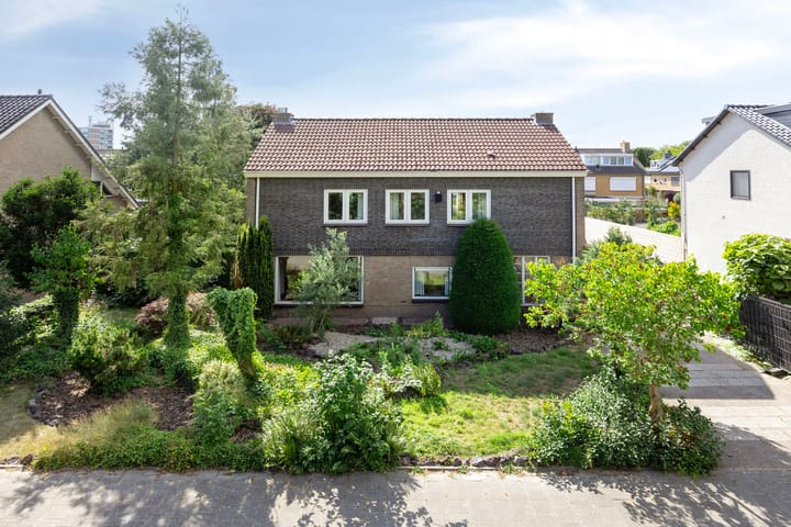 Zoomweg 8 in 's-Hertogenbosch foto