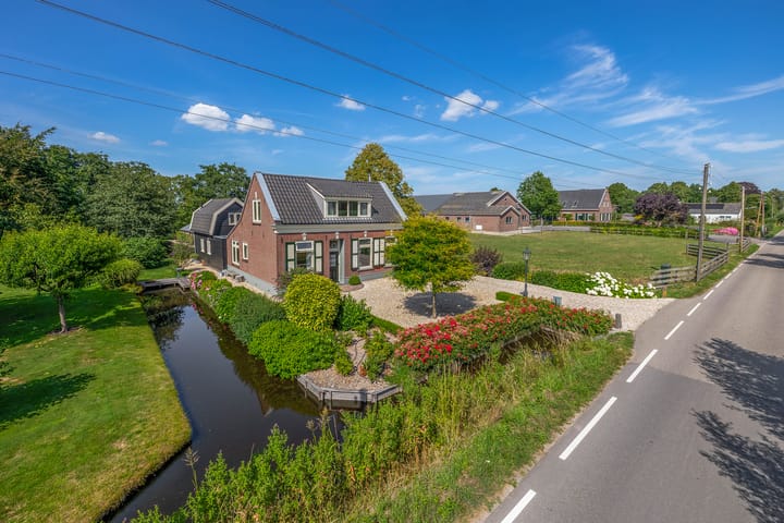 Zuidbroek 145 in Bergambacht foto