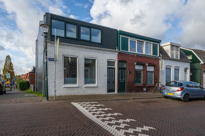 Foto van woning Zuiddijk 324, Zaandam