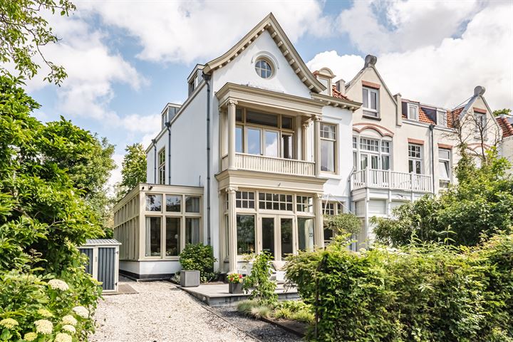 Zuider Stationsweg 23 in Bloemendaal foto