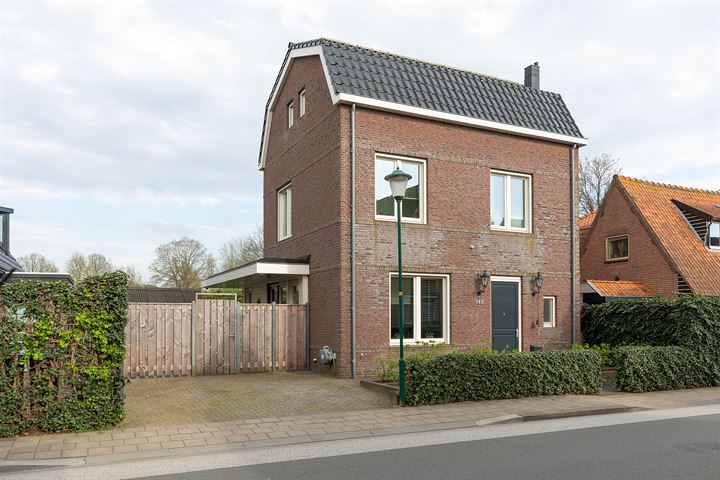 Zuidereinde 149 in 's-Graveland foto