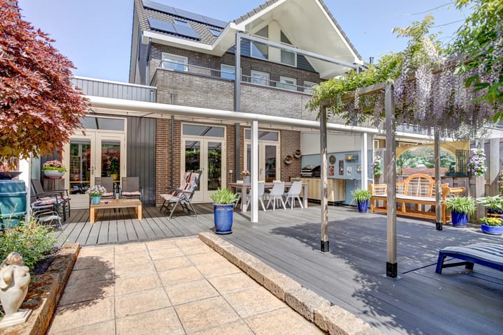 Zuidersloot 52 in Broek op Langedijk foto