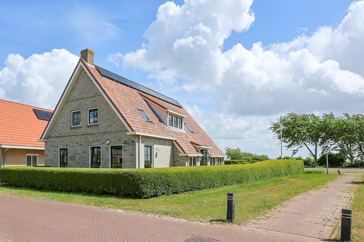 Zuiderspruit 2 in Nes foto