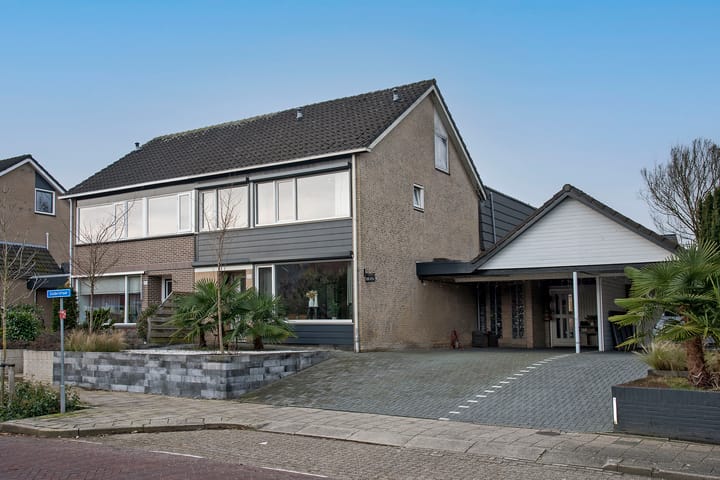 Zuiderstraat 130 in Rijssen