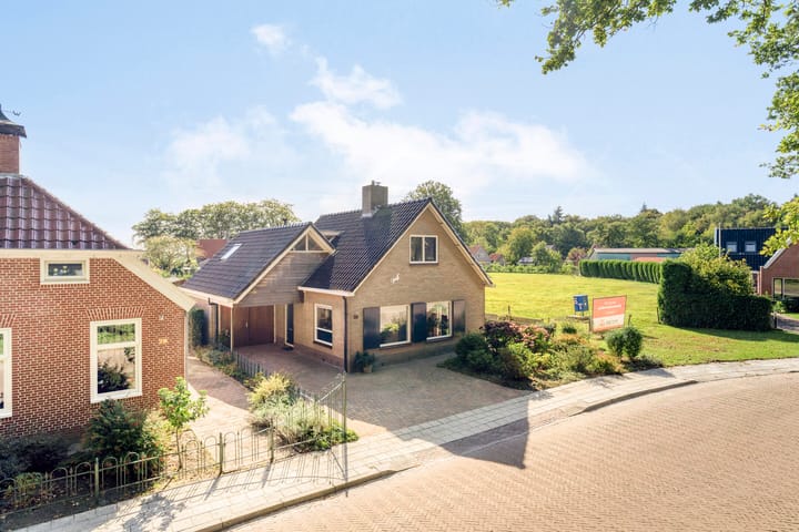 Zuiderstraat 30 in Zuidlaren foto