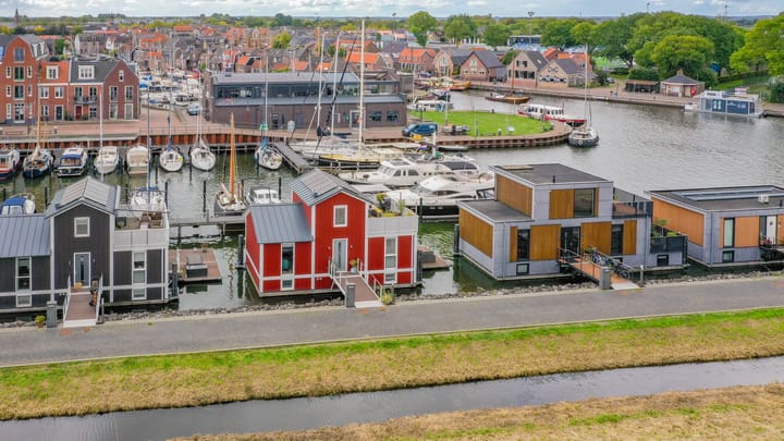 Zuiderzeekade 21 in Bunschoten-Spakenburg foto