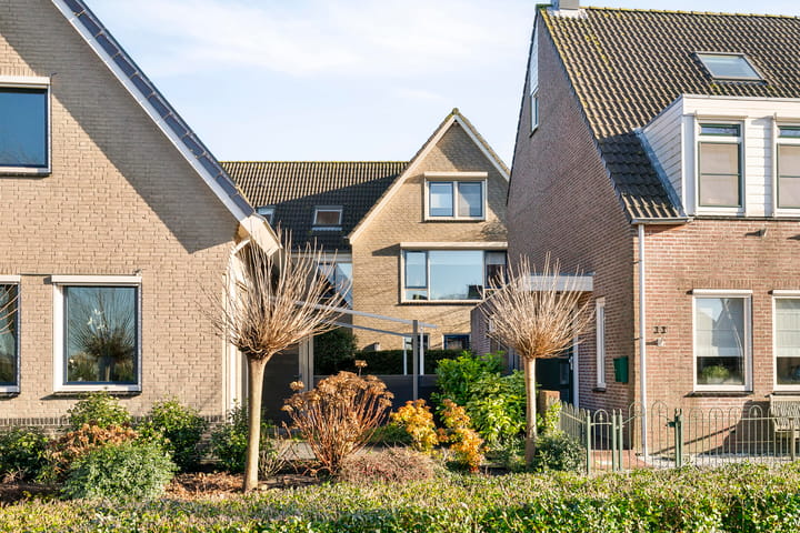 Foto van woning Zuidhoek 25a, Roelofarendsveen