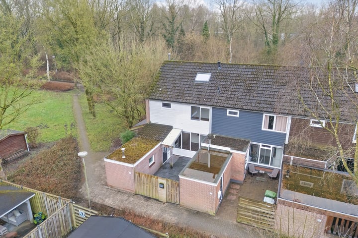 Zuidlaarderbrink 134 in Emmen foto