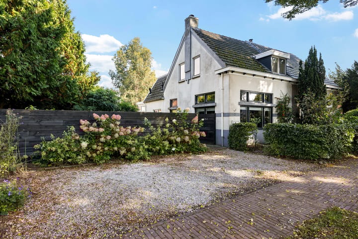 Zuidlaarderweg 50 in Noordlaren foto