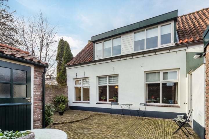 Zuidwind 30 in 's-Gravenzande foto