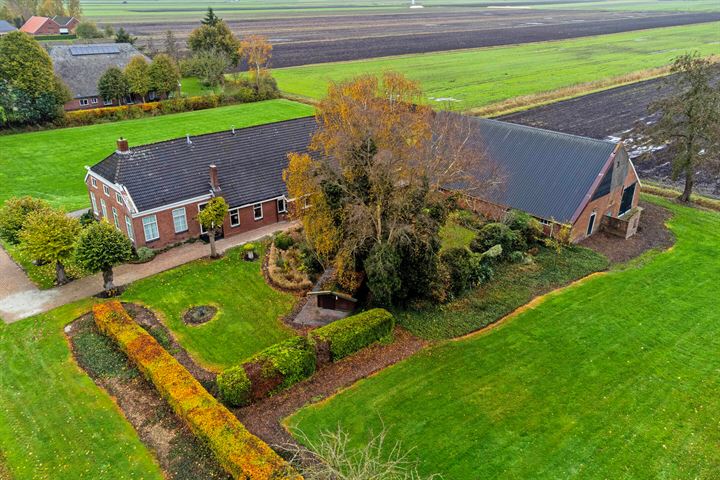 Zuidzijde 32 in Gasselternijveenschemond foto