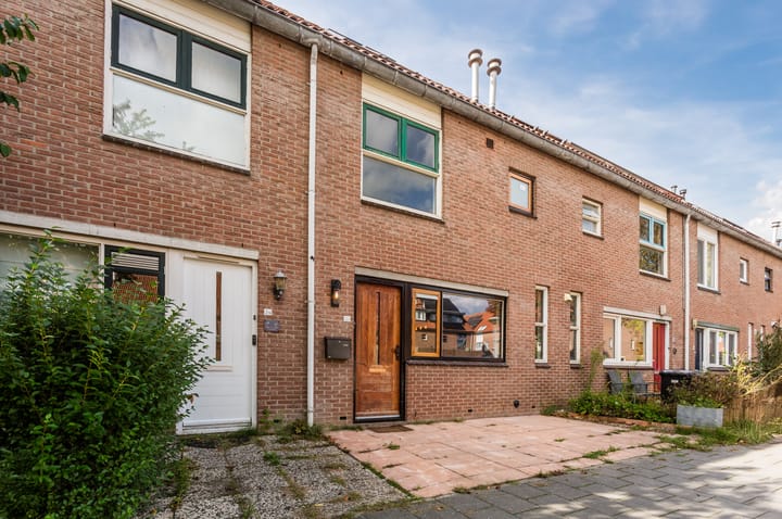 Zutphenstraat 32 in Almere foto