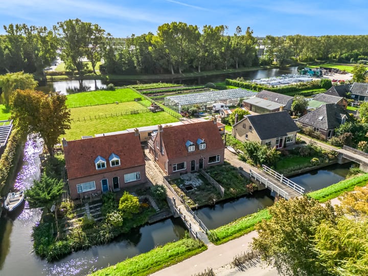 Zwaagdijk 35 in Zwaagdijk-Oost foto