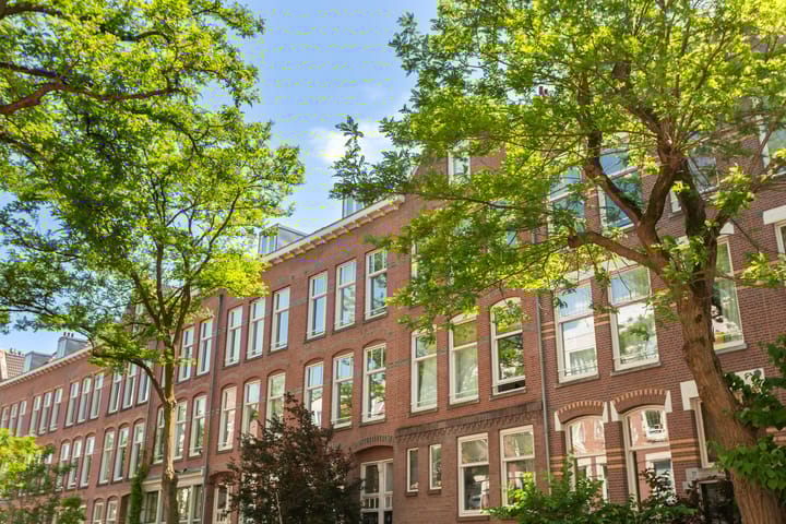 Zwaerdecroonstraat 22A in Rotterdam foto
