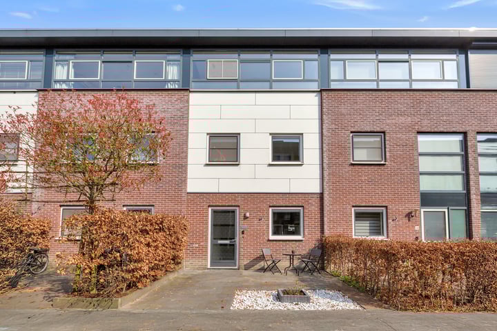 Zwaluw 143 in Mijdrecht foto