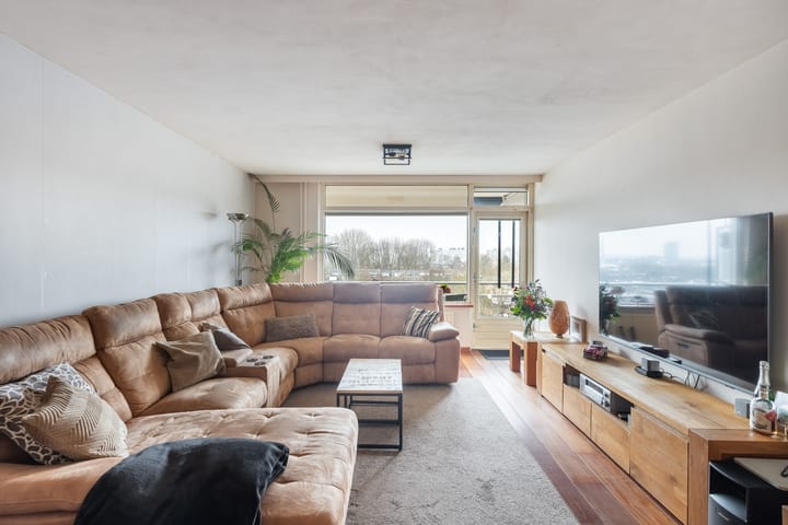 Zwaluwstraat 212 in Maassluis