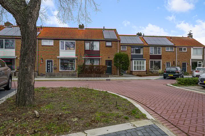 Zwaluwstraat 8 in Wormerveer