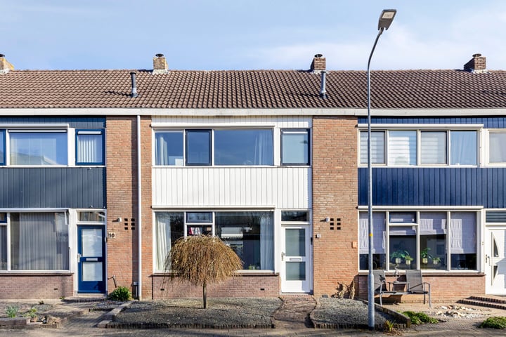 Zwaluwstraat 8 in Vaassen foto