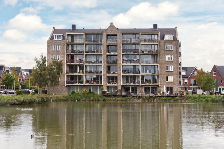 Zwanebloemweg 27 in Kudelstaart foto