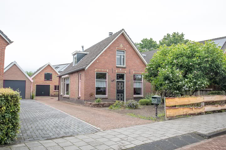 1e Esweg 43 in Wierden foto