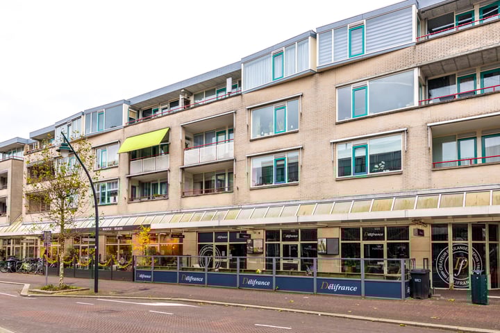 1e Hogeweg 11A in Zeist foto