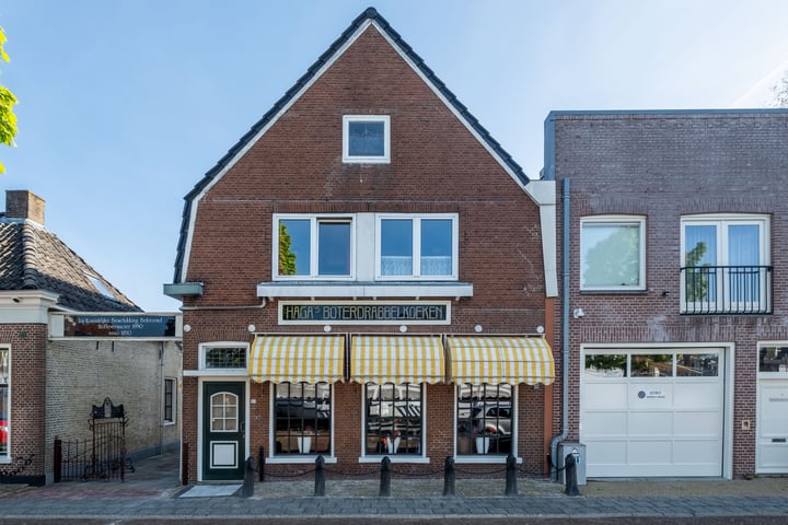 1e Oosterkade 22 in Sneek foto