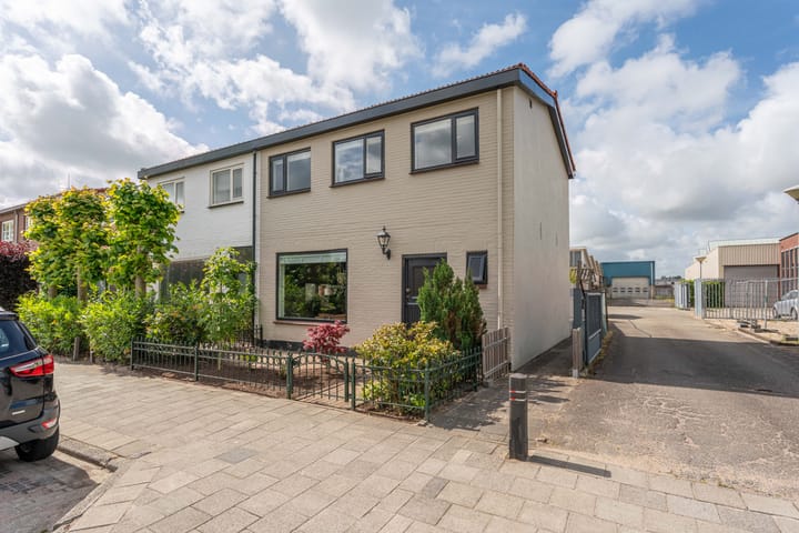 Foto van woning 1e Poellaan 28, Lisse