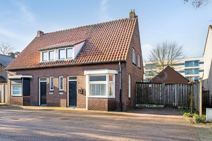 1e Sint Jozefstraat 14 in Asten foto