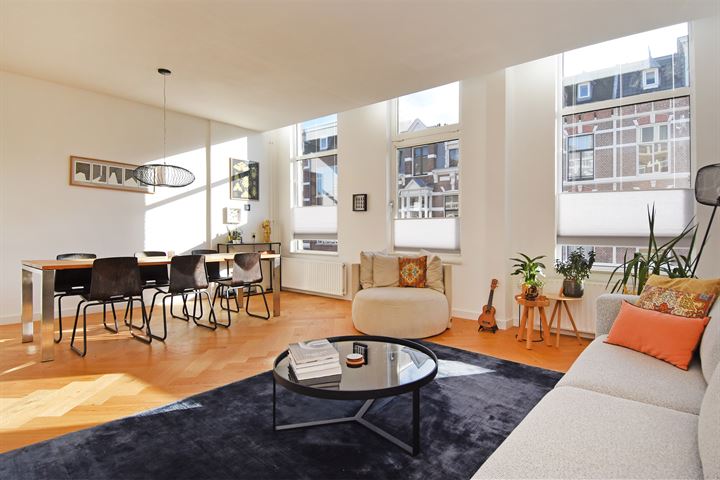 1e Sweelinckstraat 17B in 's-Gravenhage foto
