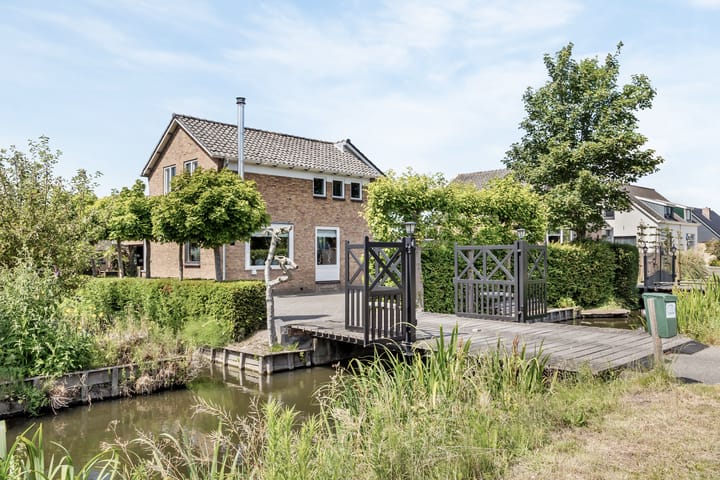 1e Tochtweg 64 in Nieuwerkerk aan den IJssel foto