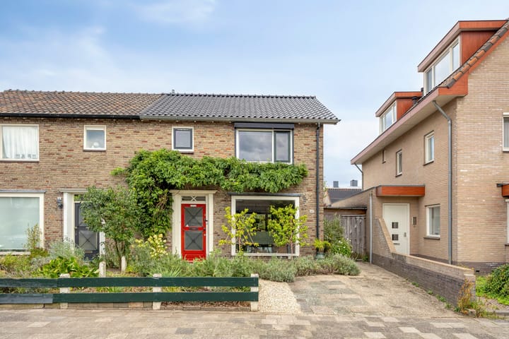 1e Wormenseweg 187A in Apeldoorn foto
