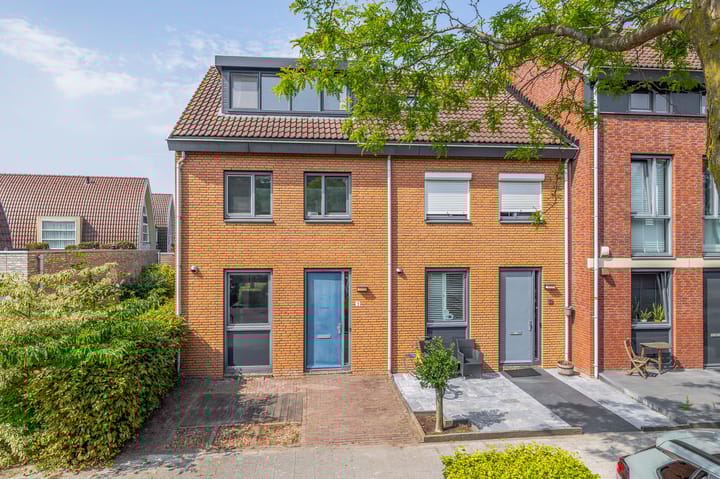 2e Lunarelaan 3 in Capelle aan den IJssel
