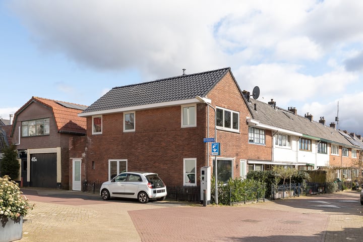 2e Nieuwstraat 48 in Hilversum foto