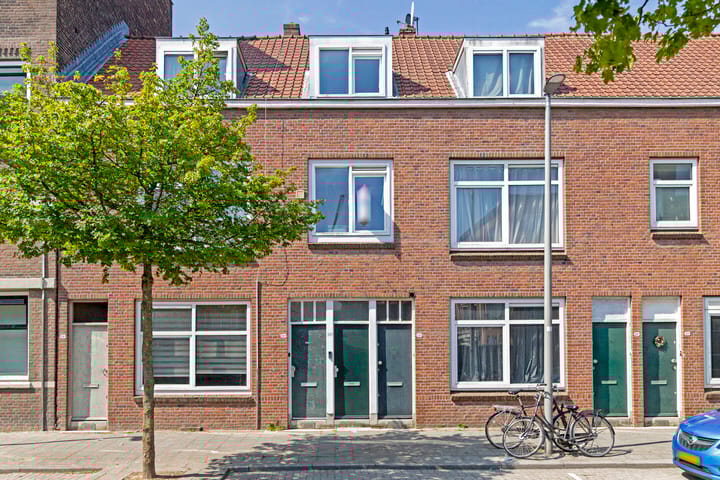 2e Pioenstraat 39C in Rotterdam foto