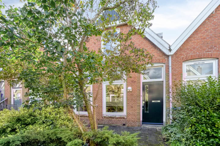 2e Rembrandtdwarsstraat 10 in Leeuwarden foto