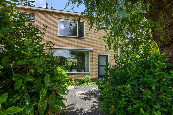 4e Heidestraat 8 in Assendelft foto