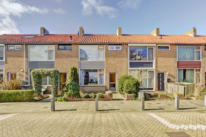 A.J. van Reststraat 20 in Poeldijk foto