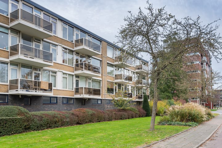 A.M. de Jongstraat 27 in Ridderkerk