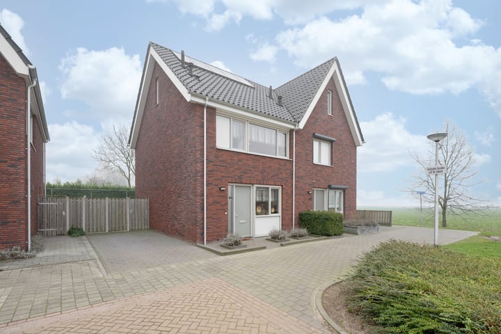 A M de Jongstraat 44 in Zegge foto