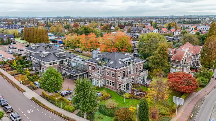 A.P. van Neslaan 23 in Boskoop foto