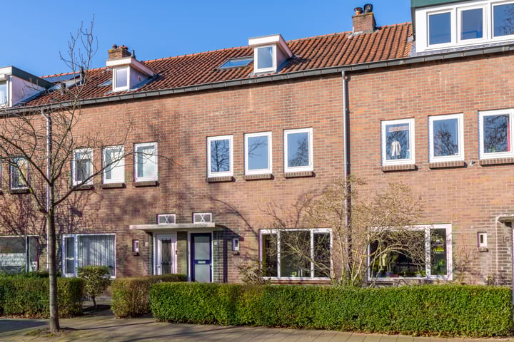Aakplein 15 in Utrecht foto