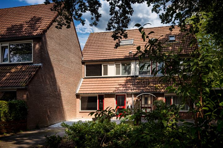 Aalbeek 4 in Ede foto