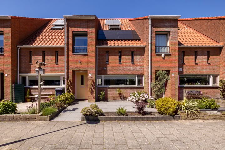 Aalbessenlaan 31 in Wateringen foto