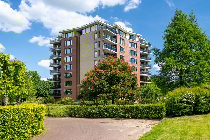Aalderinkshof 114 in Almelo foto